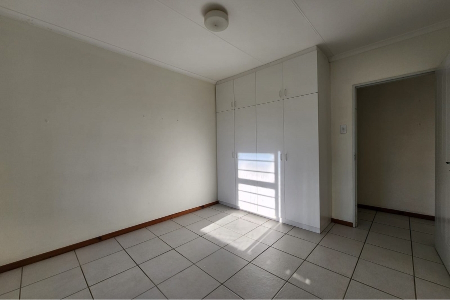 3 Bedroom Property for Sale in Wavecrest Eastern Cape